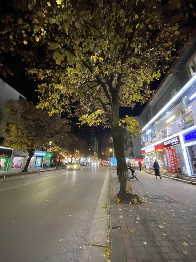Komatas Modern Apartments In Bllok Area Tirana Exteriér fotografie